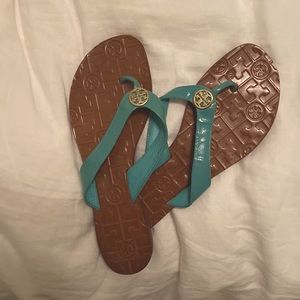 Tory Burch Leather flip flops